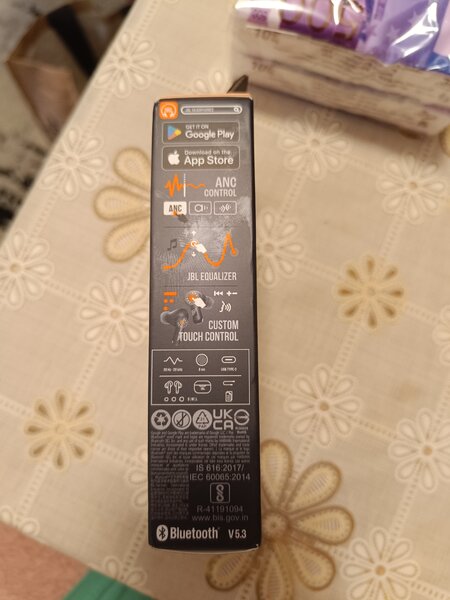 Vand casti JBL WAVE BEAM 2 si casti Budspro 2 nothing